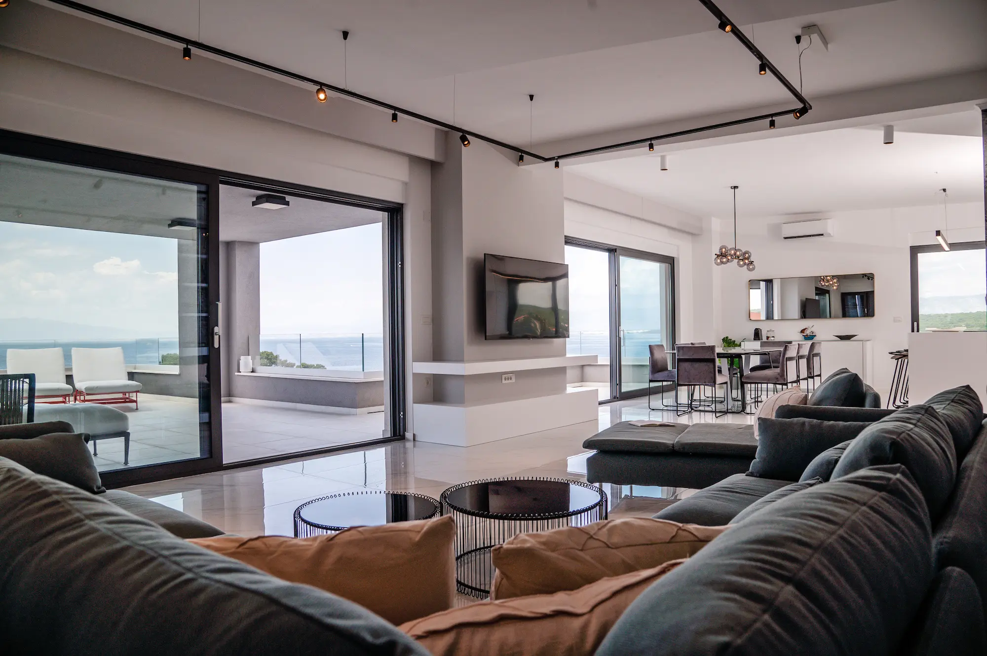 Dnevni boravak - Mia Penthouse, Malinska